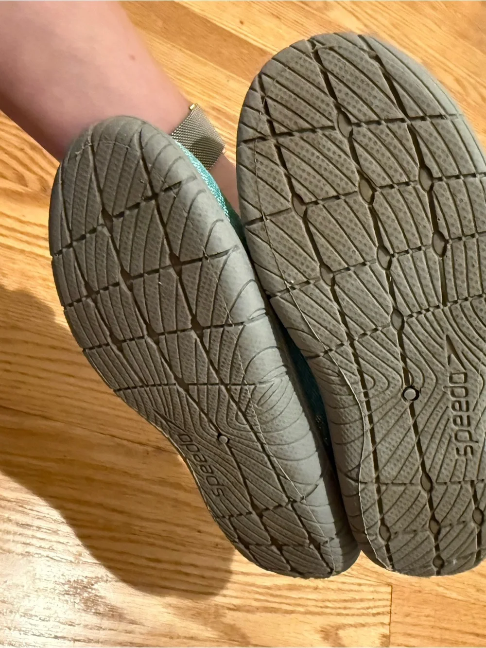 Speedo Kids Aqua Socks / Water Shoes Slip-On Sz 1